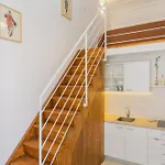 Santalo 3*
